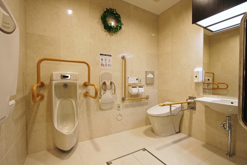 Toyoko Inn Tokyo Kanda Akihabara 43/62