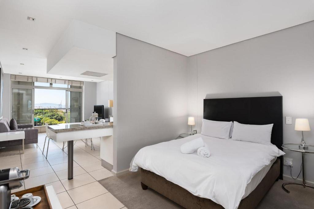 Harbouredge Suites By Totalstay 8/94