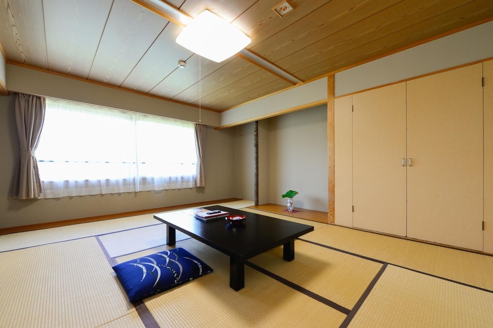 Shintamagawa Onsen 62/67
