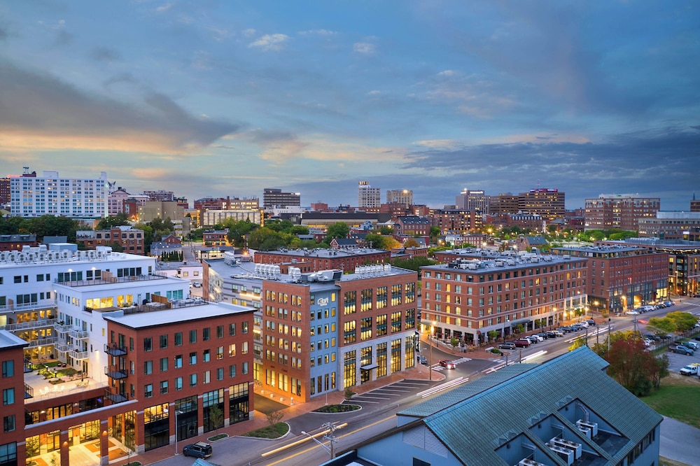 Aloft Portland, ME 3/25