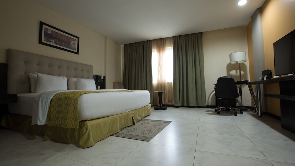 Room at Best Western Premier Accra Airport Hotel, ACCRA