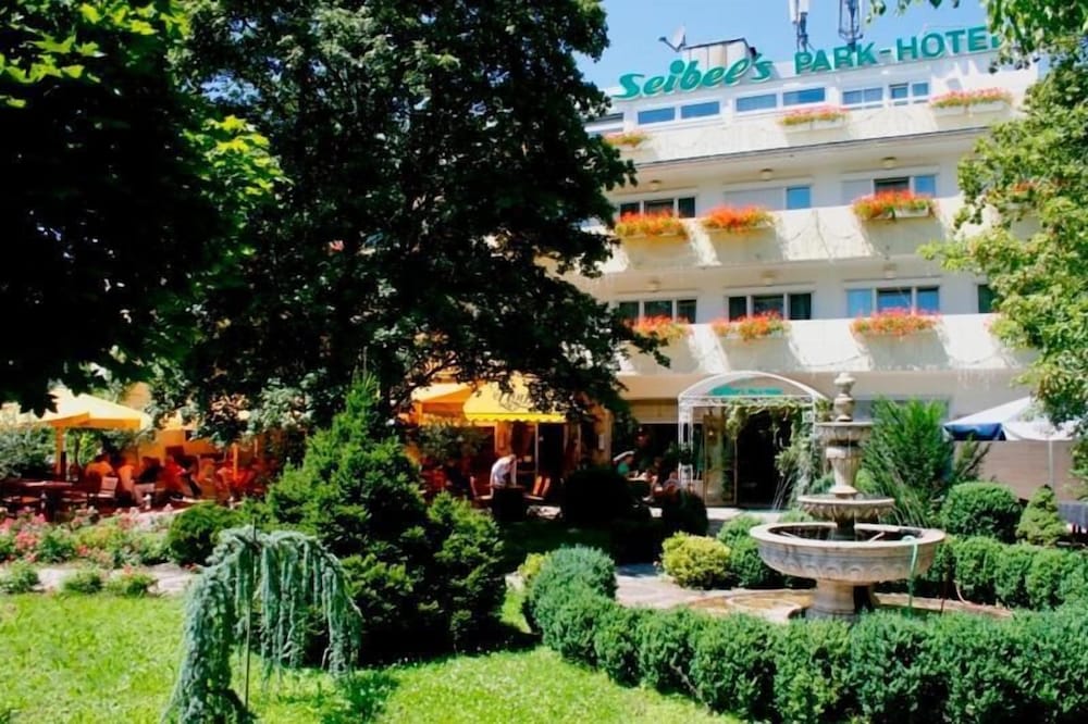 Seibel Apos S Parkhotel 48/53