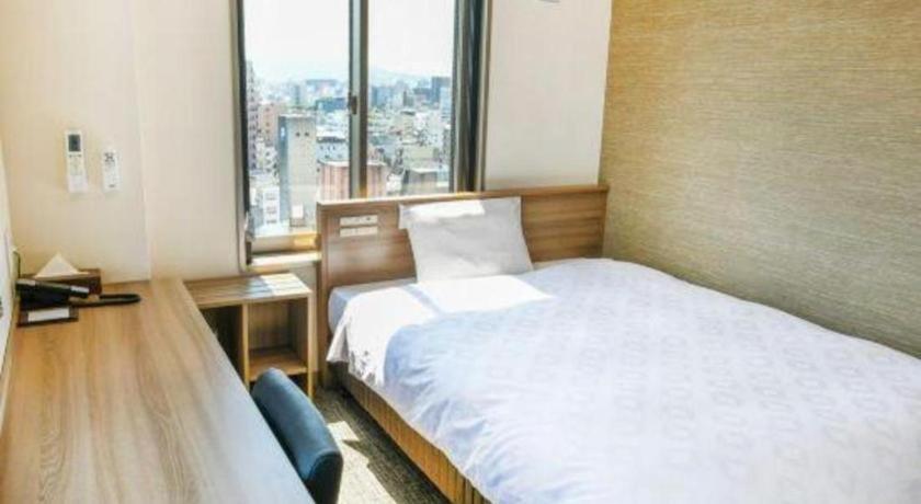 Hotel Kawaroku Her-Stage 12/36