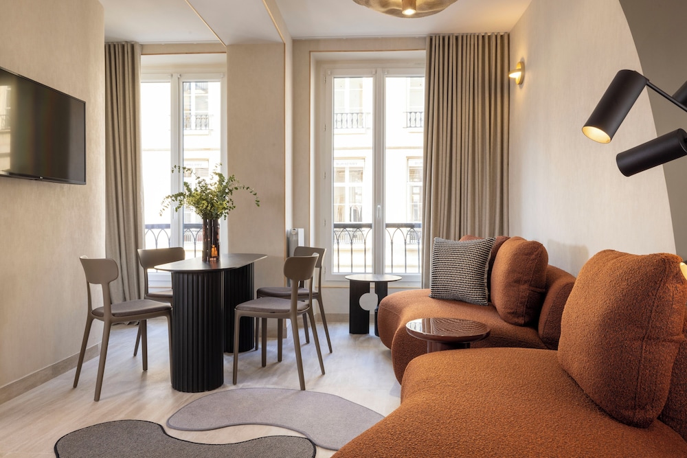 Yuna Saint-Honore - Serviced Apartments 31/50