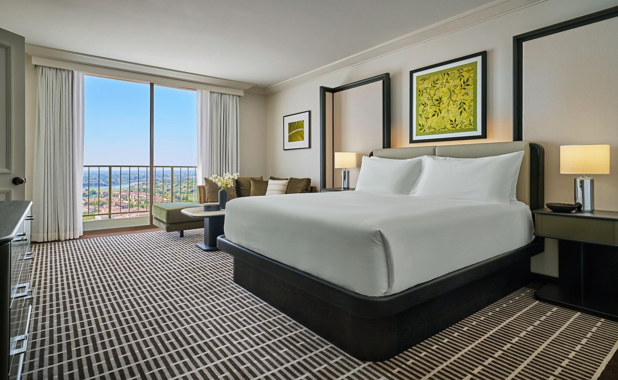1 Bedroom, Skyline, Suite, Corner