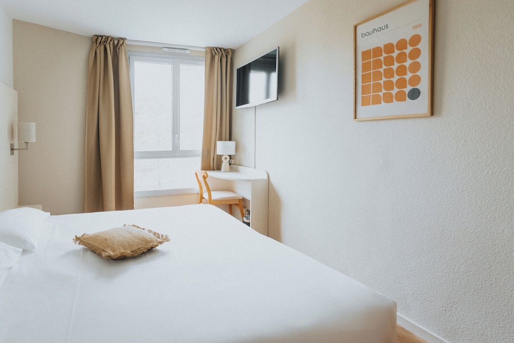 Hotel D'Orsay 6/42