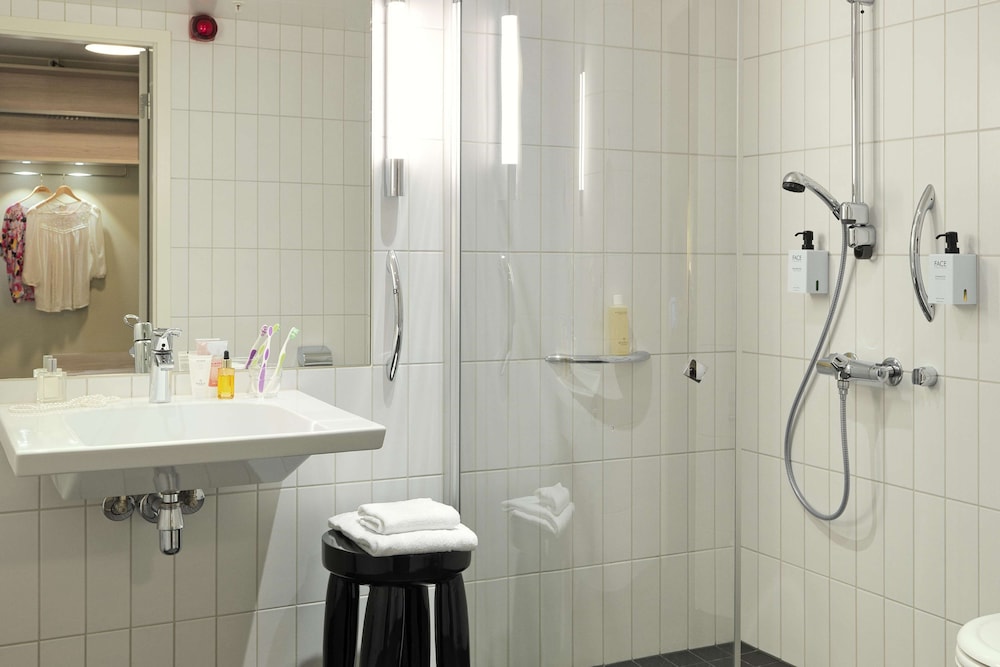 Scandic Fornebu 11/66
