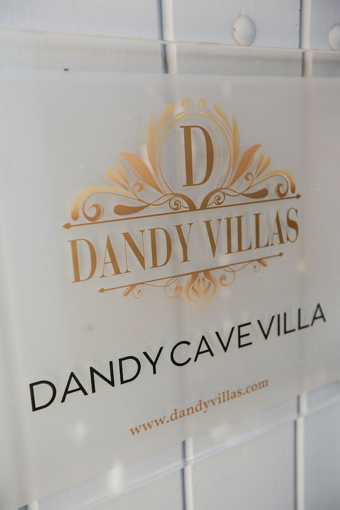 Dandy Cave Villa 4/36