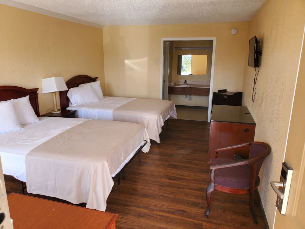 Hotel Vienna I-75 30/53