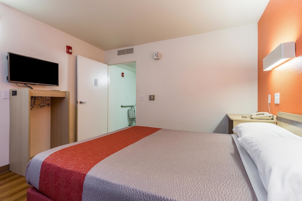 Motel6 Twin Falls, ID 17/43