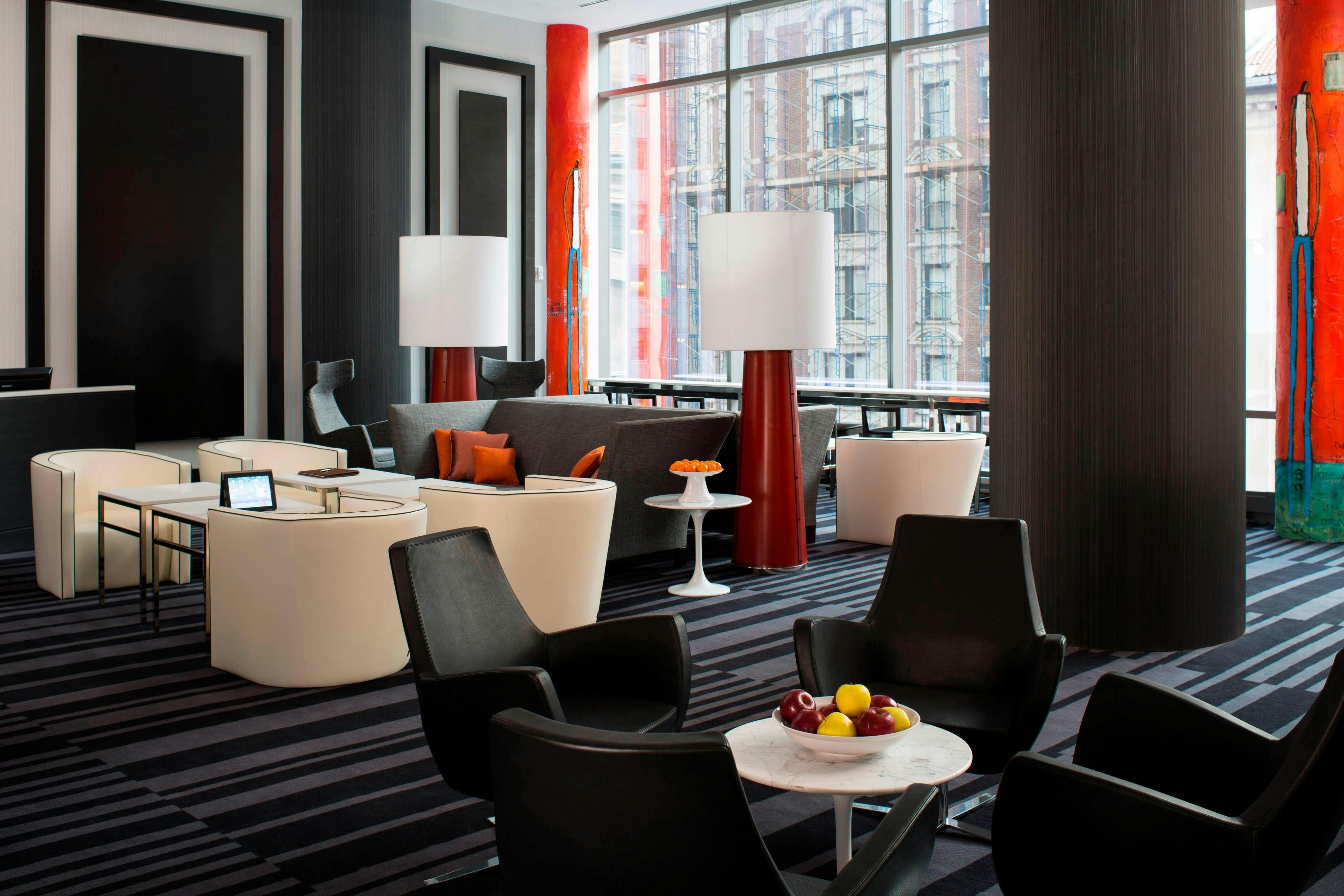 Residence Inn by Marriott New York Manhattan/Central Park 24/34