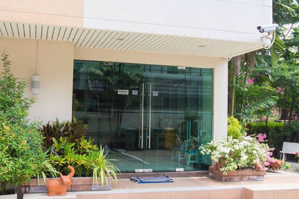 Jitthamas Residence 1/27