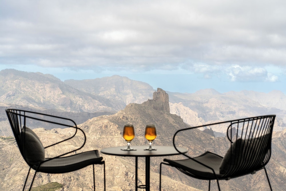 Parador de Cruz de Tejeda 55/63