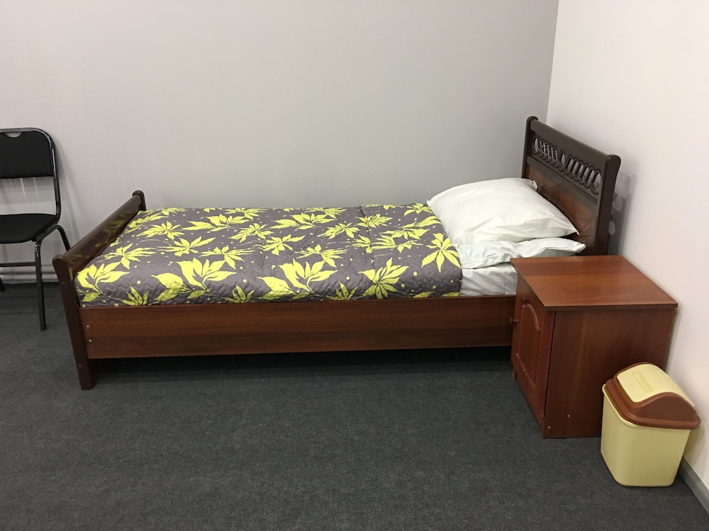 Jules Verne Hostel Tashkent 16/50