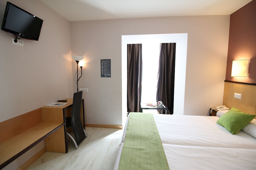 Premium, Double Bed