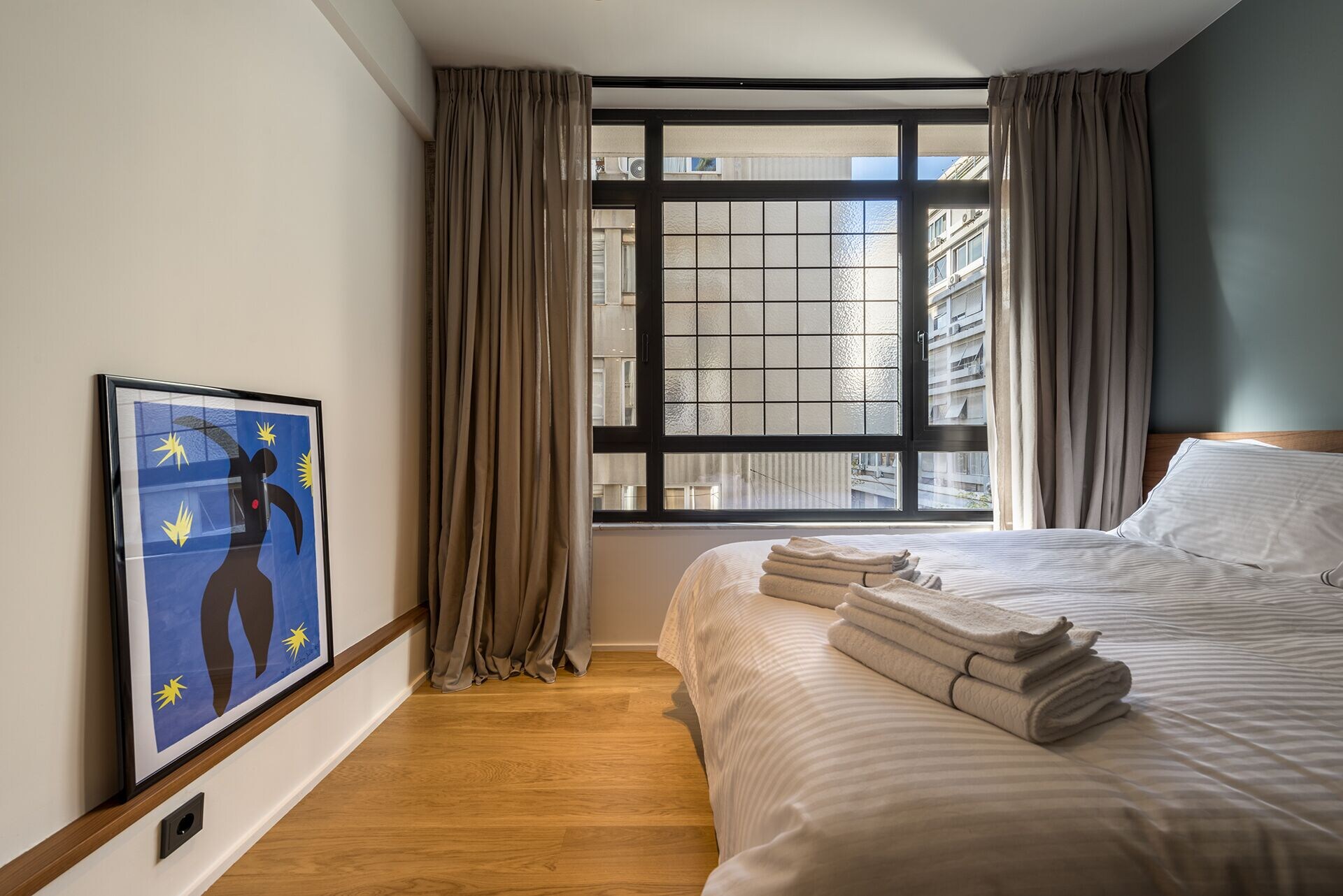 2 BEDROOMS, FAMILY, APARTMENT, CITY VIEW