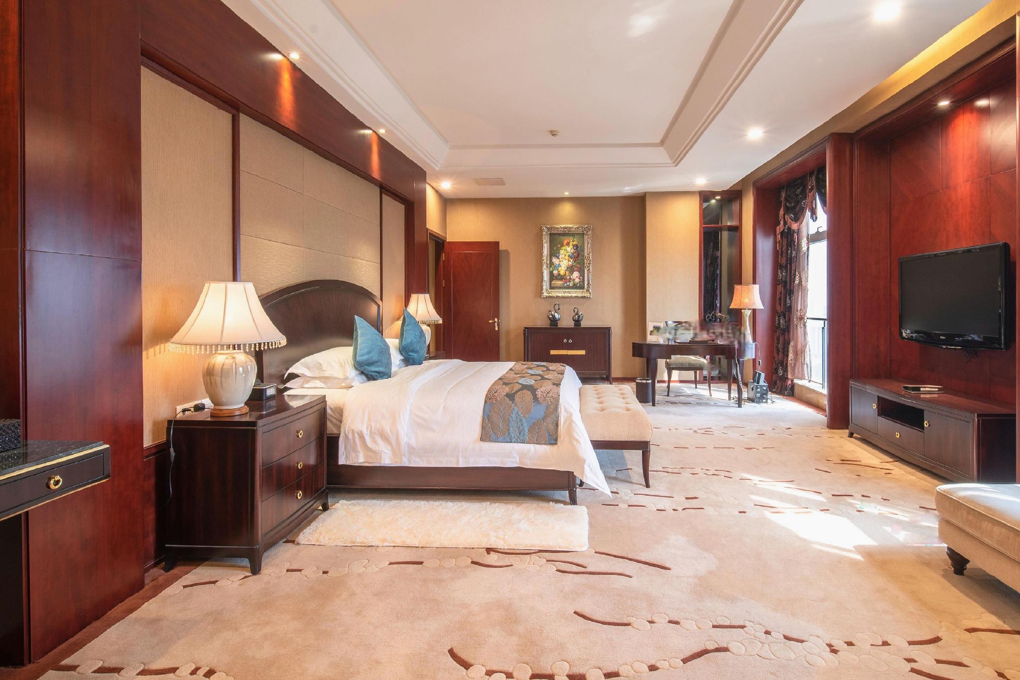 Presidential, Suite