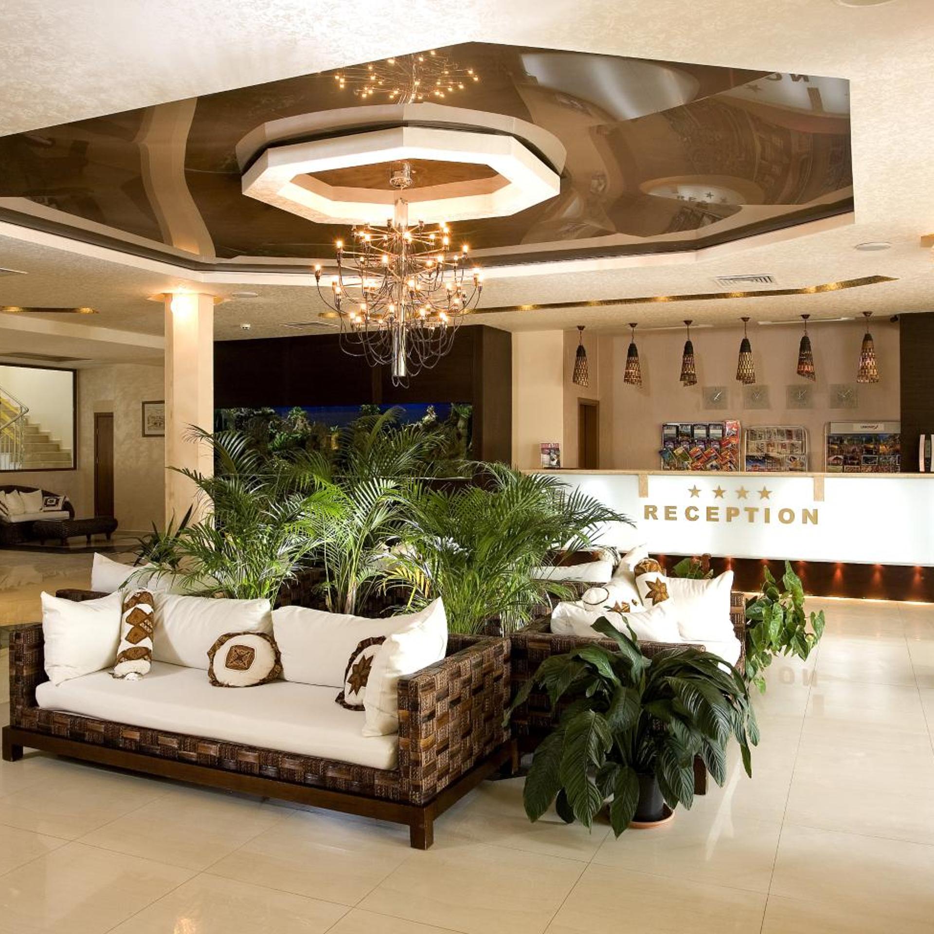 Laguna Beach Resort And Spa 11/65