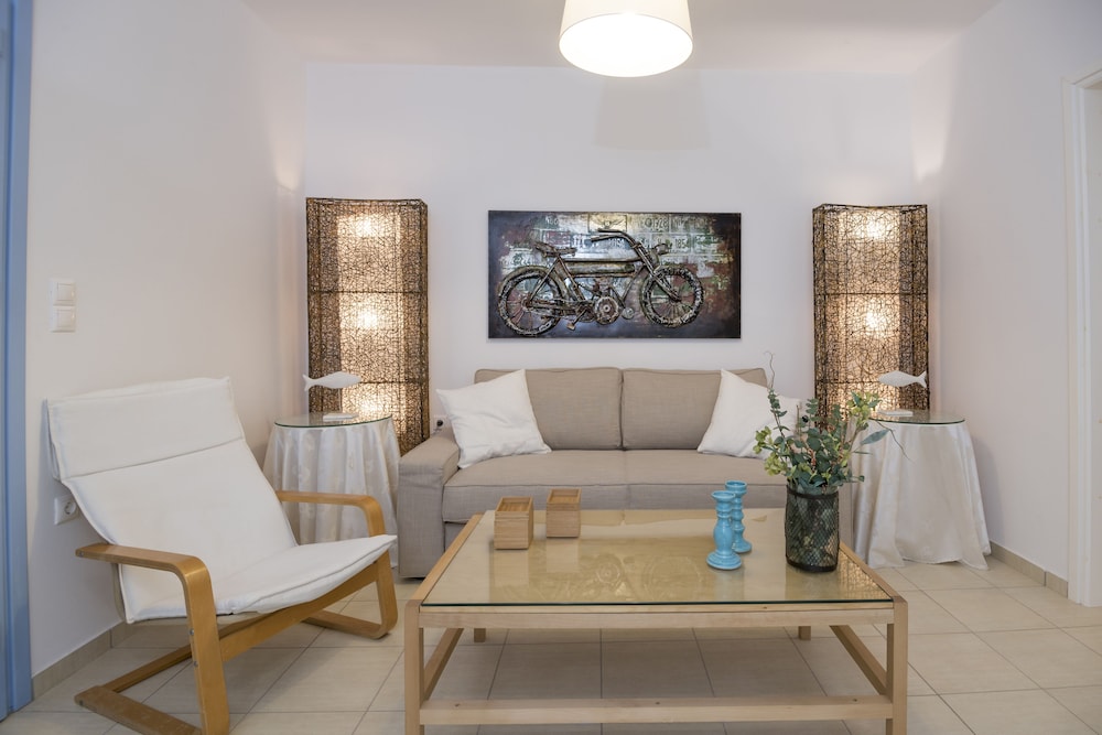 Naxian Resort 24/50