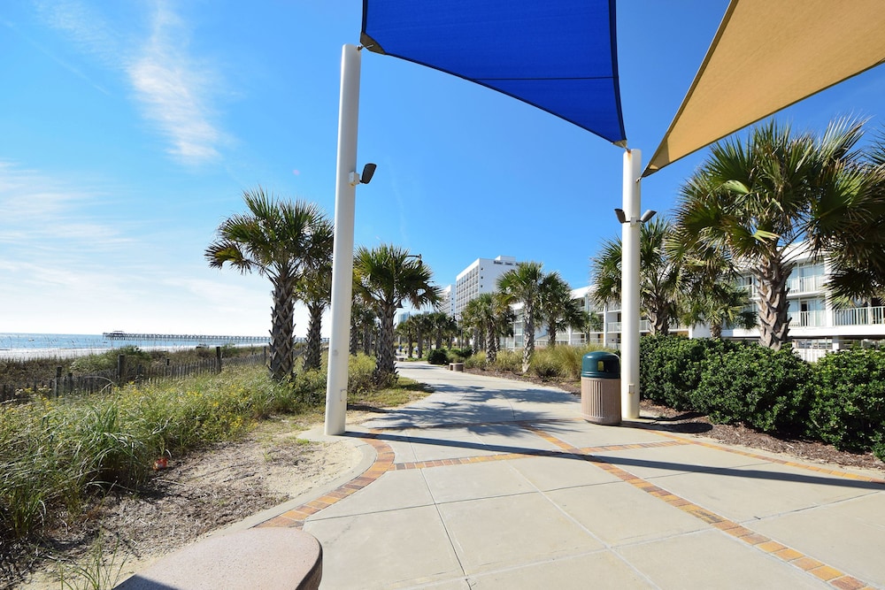 Holiday Sands North On the Boardwalk 21/50
