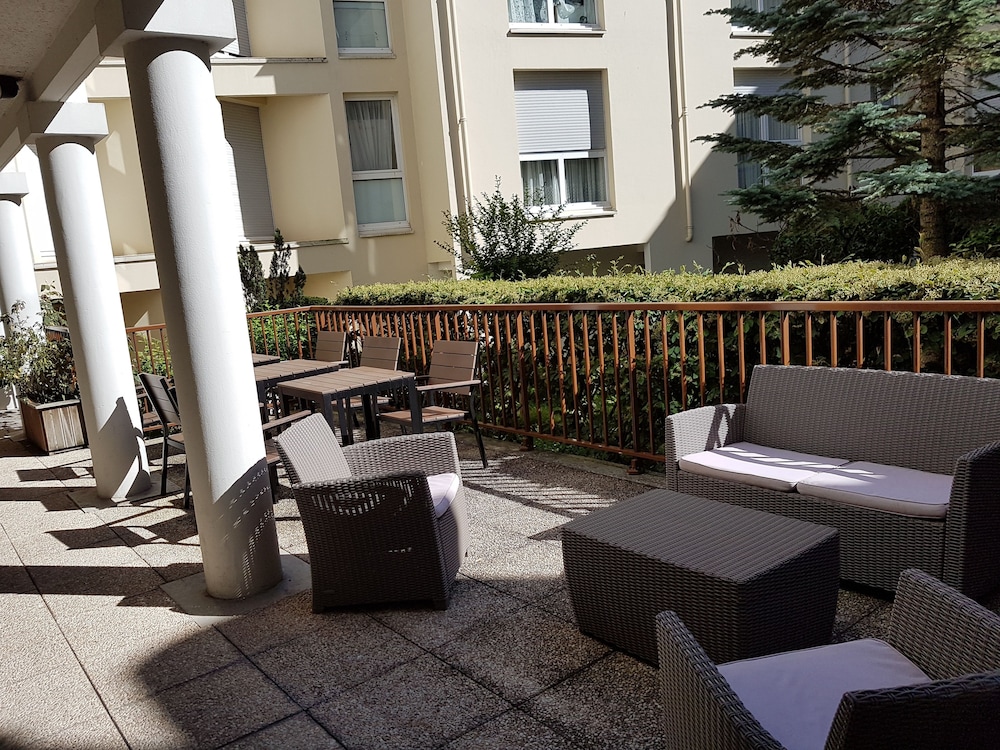 Ibis Chateau De Fontainebleau 43/70