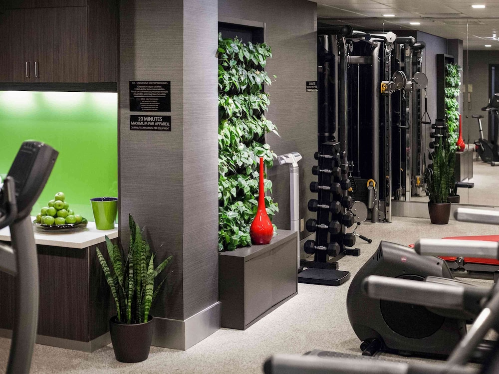 Sofitel Montreal Golden Mile 60/79