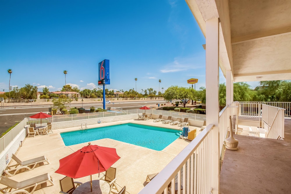 Motel6 Youngtown, AZ - Phoenix - Sun City in Youngtown - AZ