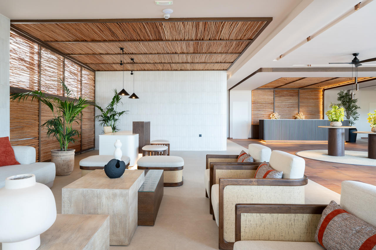 Kouros Palace Active Lifestyle Hotel 113/157