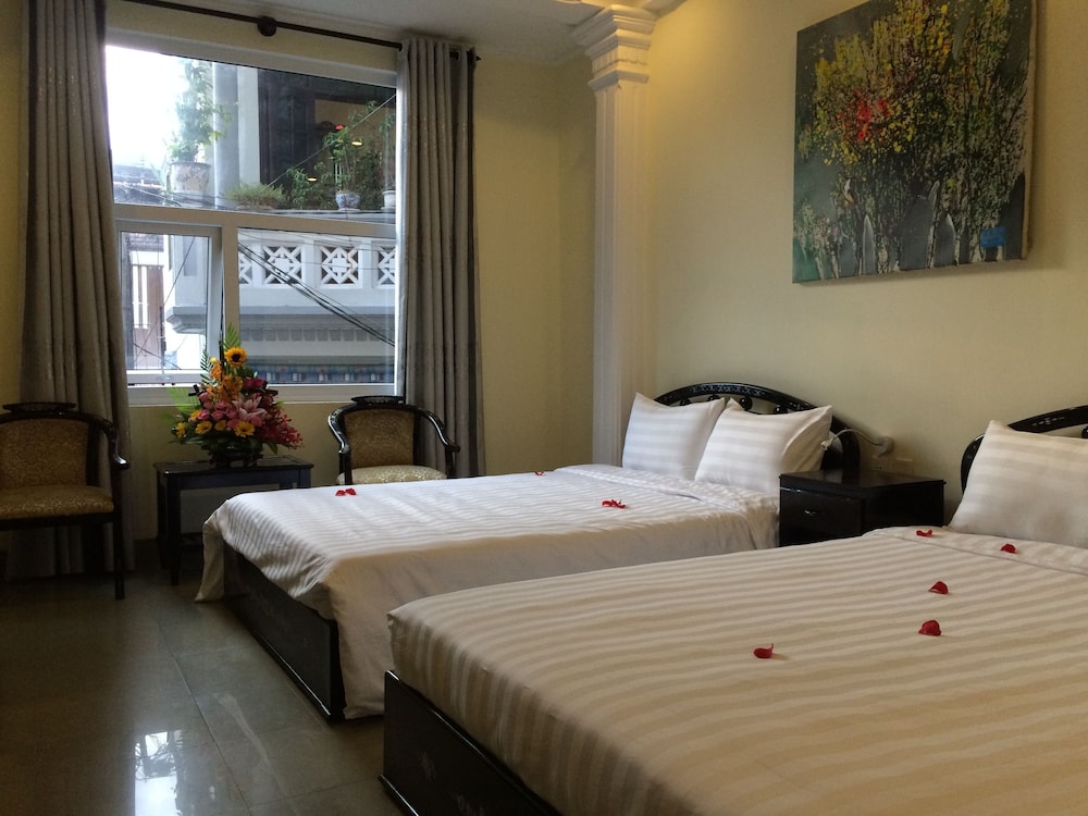 Jade Hotel 15/62
