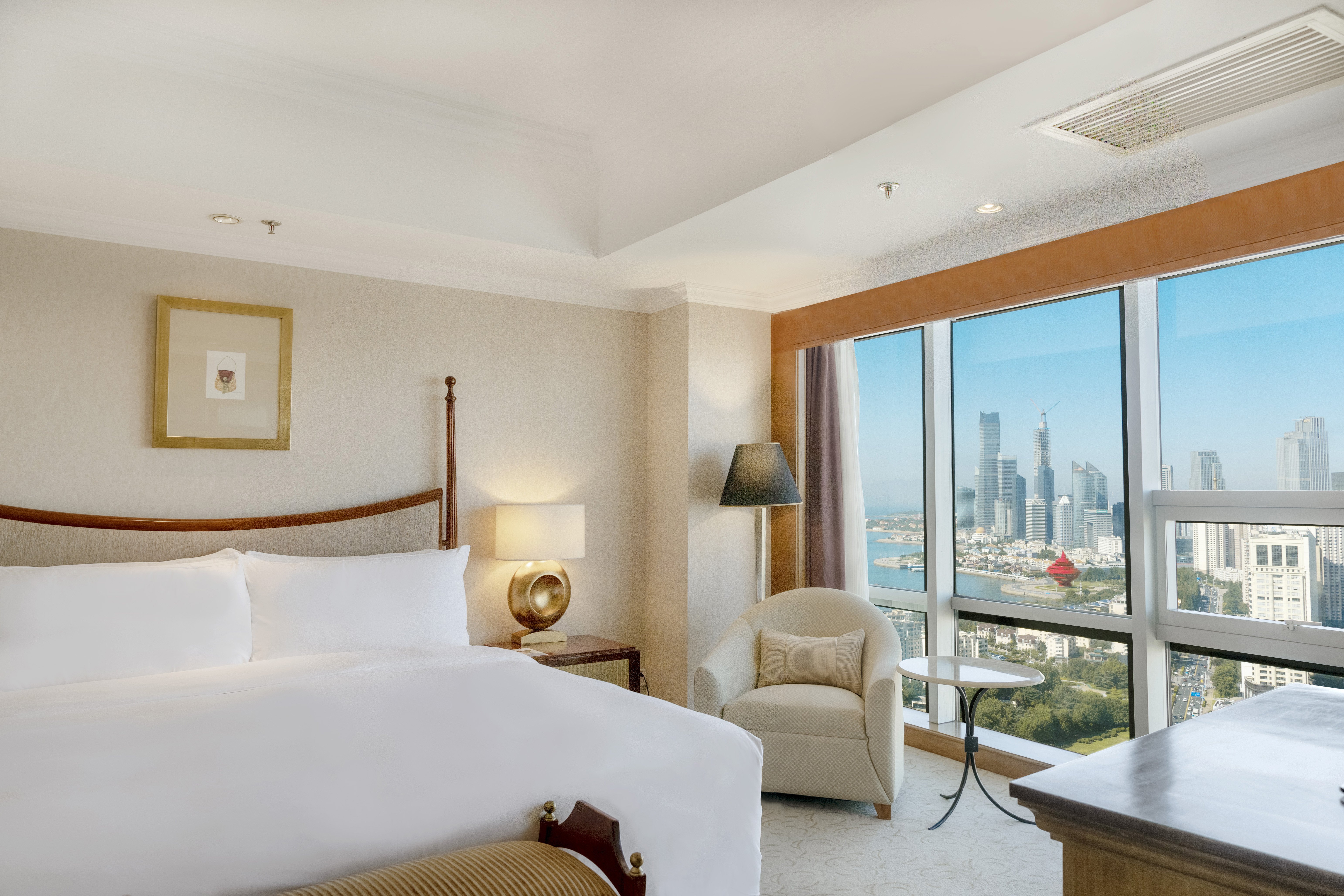Crowne Plaza Hotel Qingdao 11/50