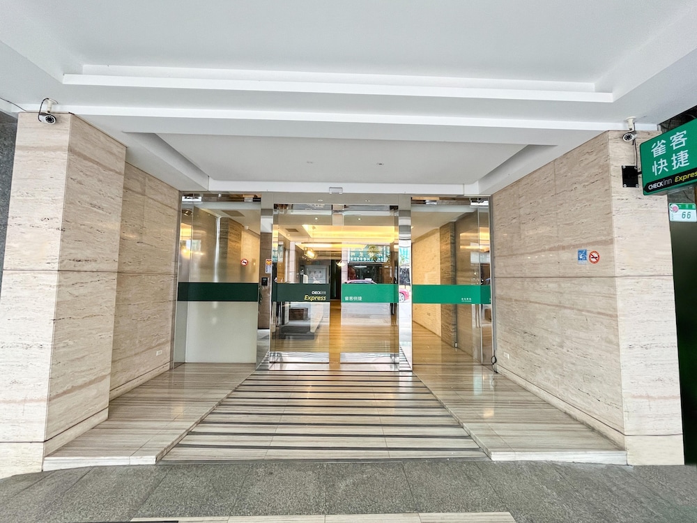 CHECK inn Express Taipei Station 6/51