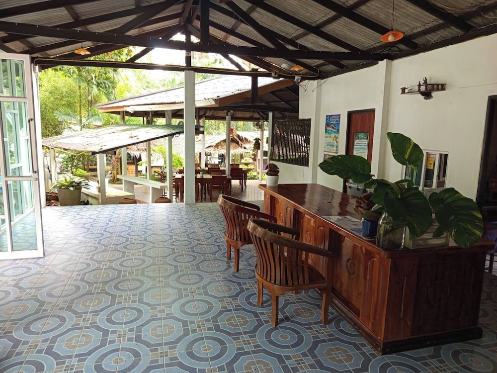 Faye Orchid Resort 6/50