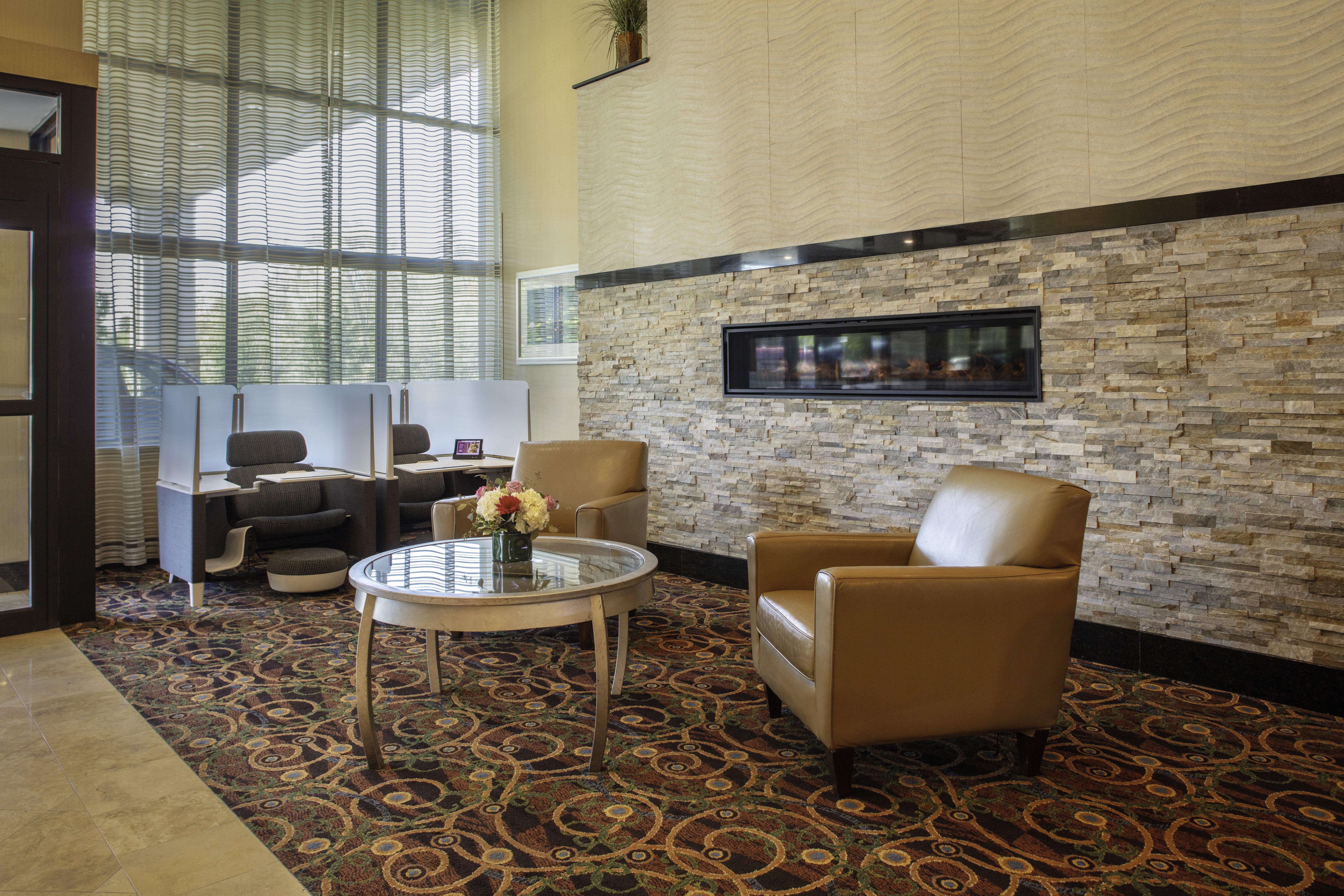 CROWNE PLAZA BOSTON - WOBURN 48/80