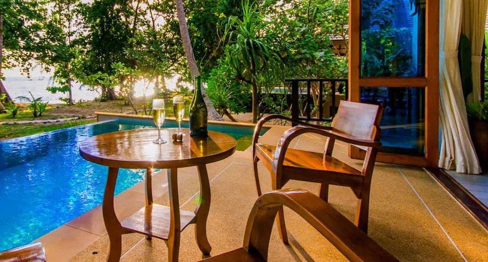 Koh Jum Beach Villas 36/76