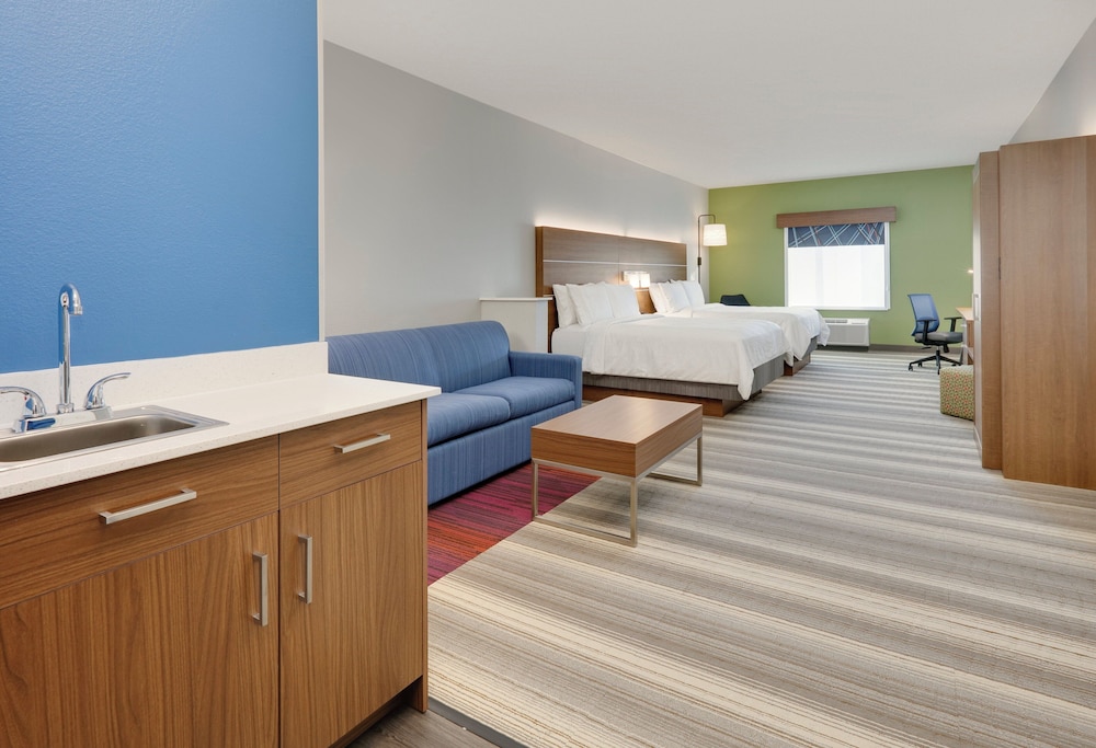 Holiday Inn Express Hotel And Suites Denton Unt Twu 30/68