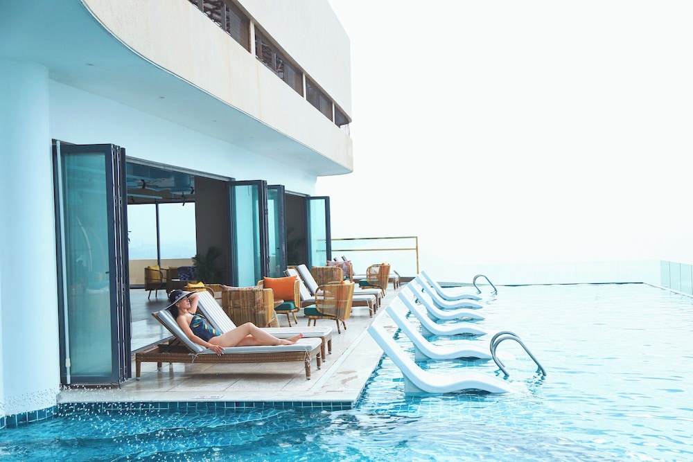 Vias Hotel Vung Tau 36/70