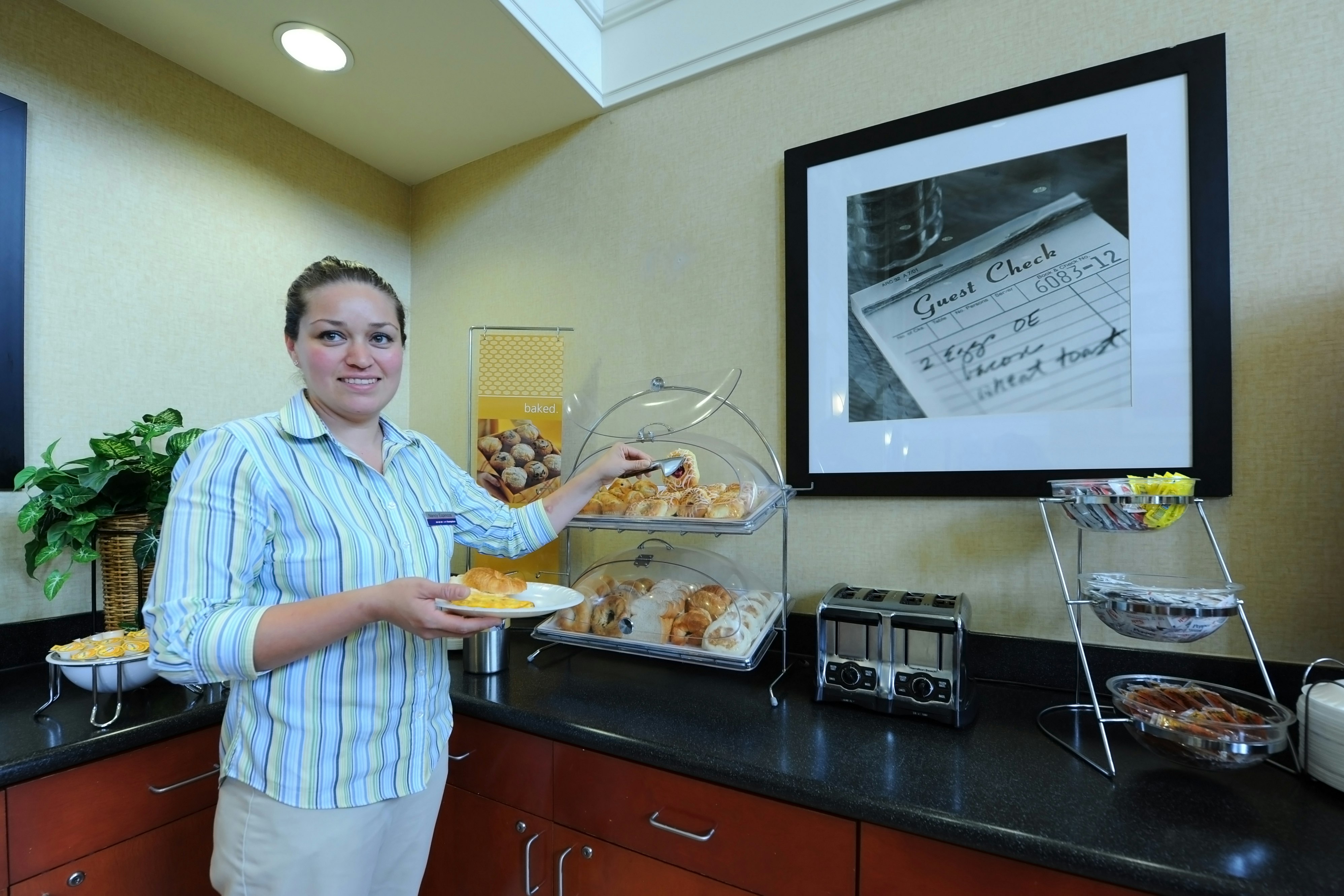 Hampton Inn Suites Atlanta Airport North I85 9/71