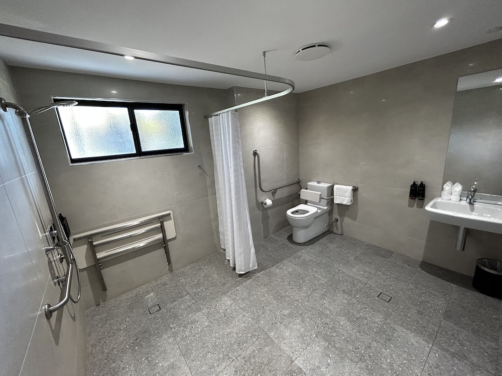 Mercure Darwin Airport Resort 50/83