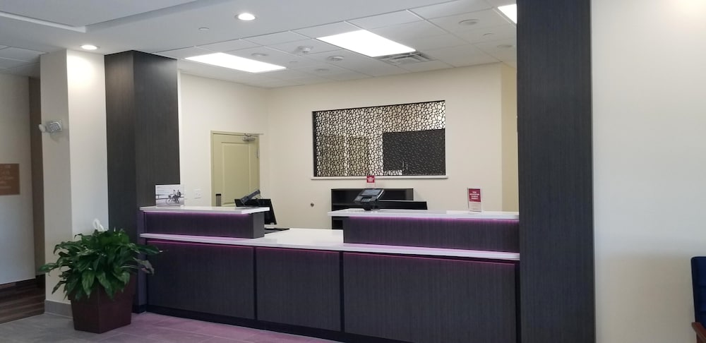 Candlewood Suites Plano North 10/44