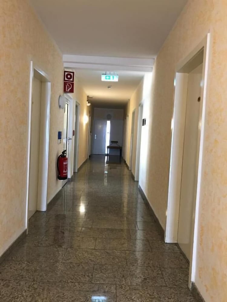 Parkhotel Friedrichstrasse 8/42
