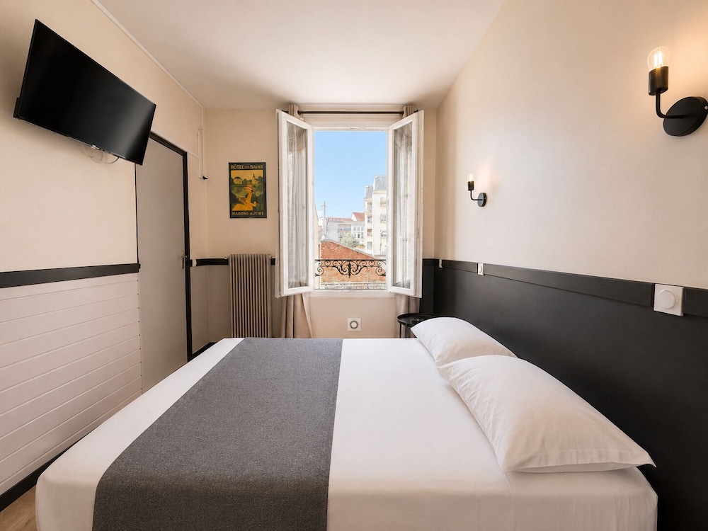 Hotel des Bains 7/48