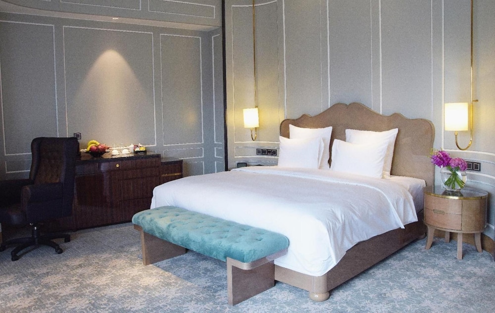 LONGEMONT HOTEL CHENGDU(THE LONGEMONT HOTELS) 12/26