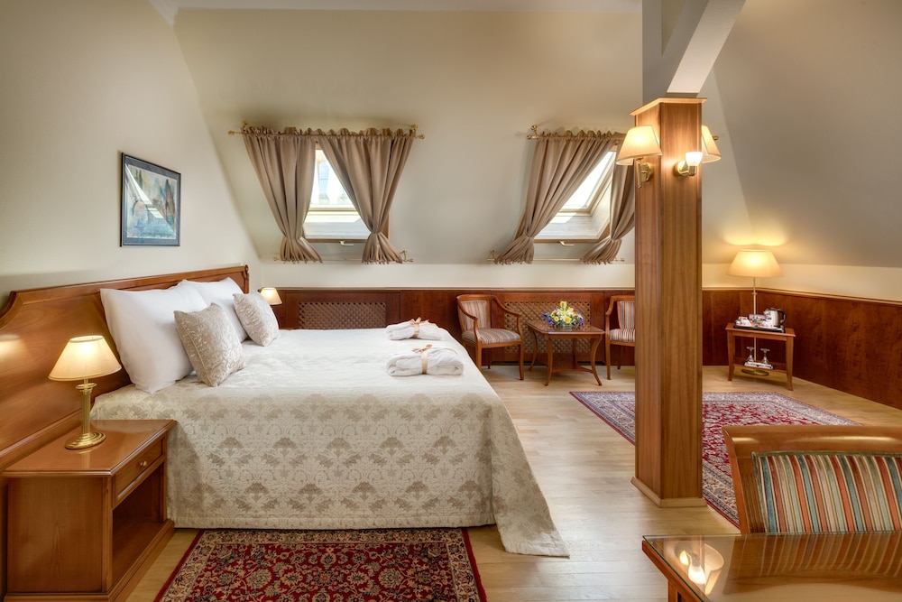 Design, Studio, Suite