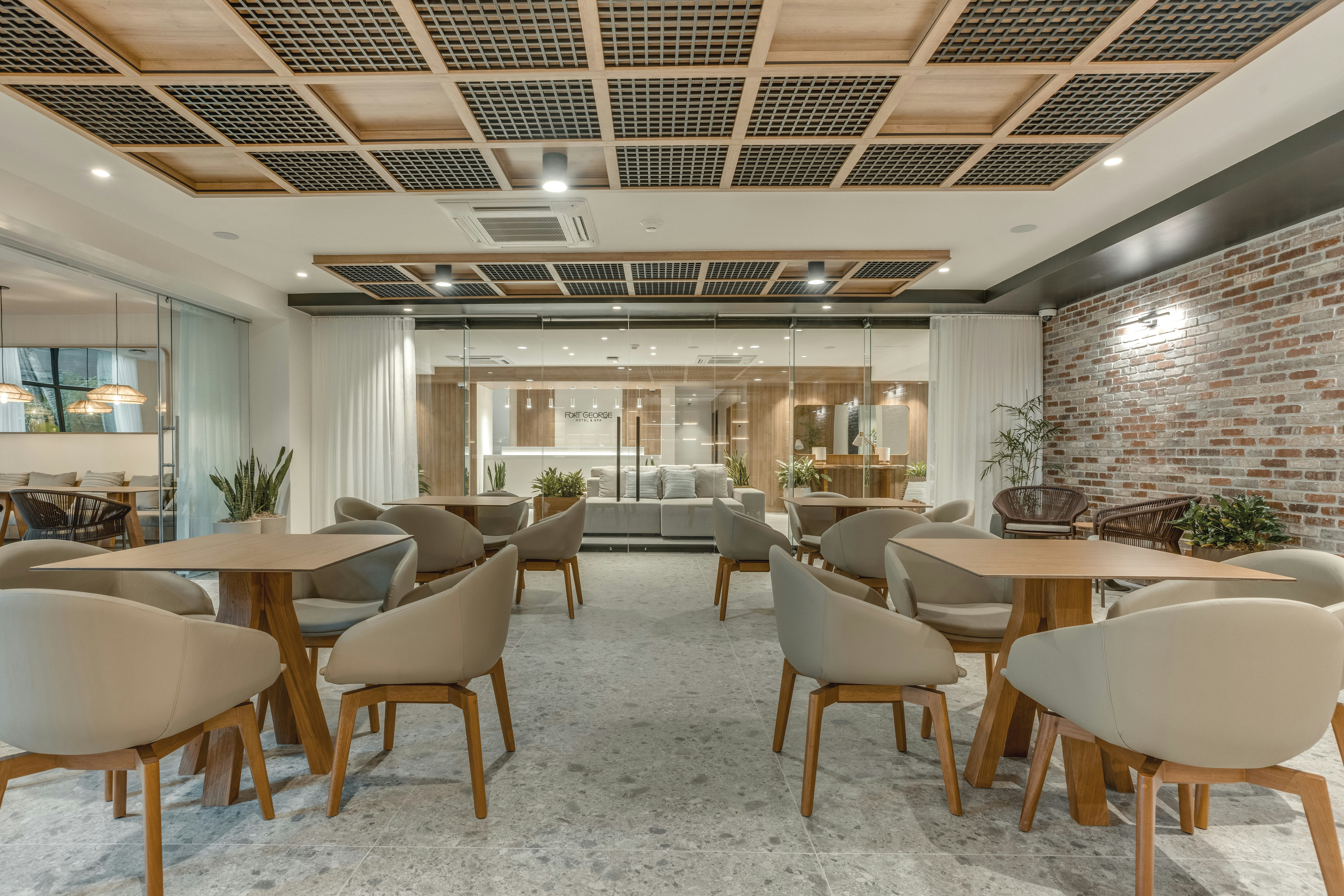 Fort George Hotel And Spa 23/33