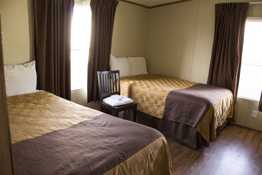 Cotulla Mobile Home 20/40