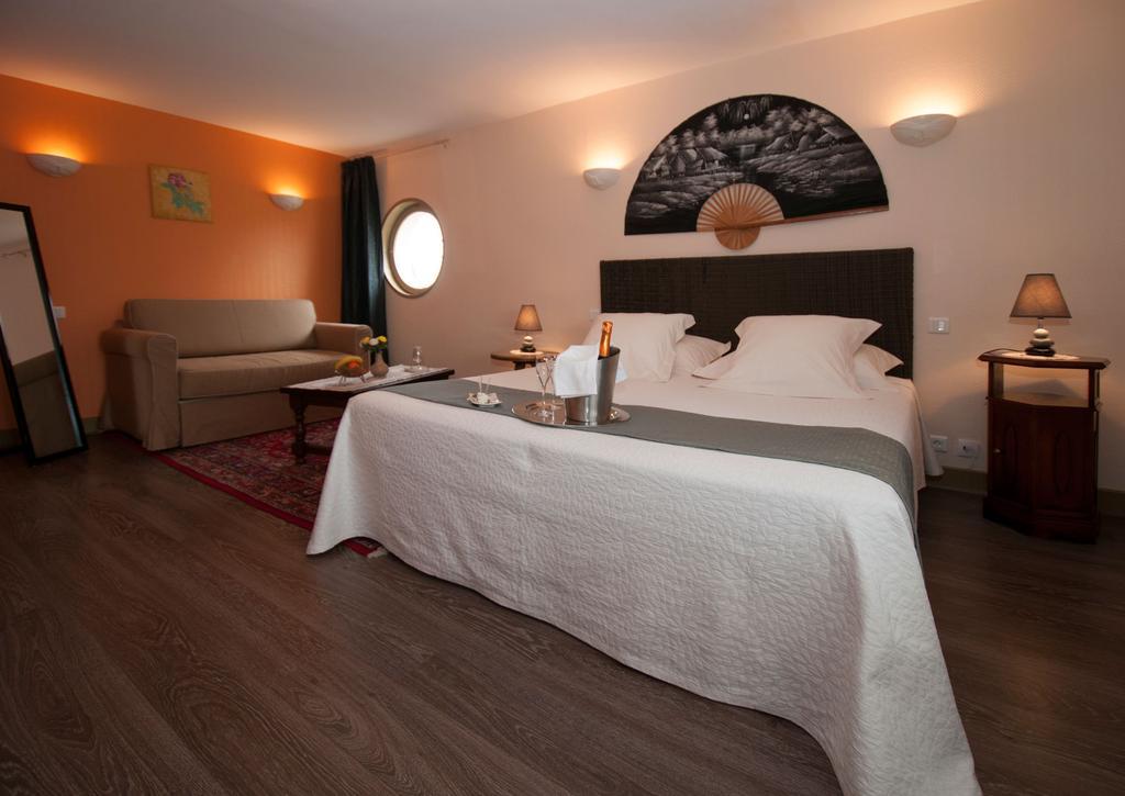 HOTEL LE COQ HARDI 22/51