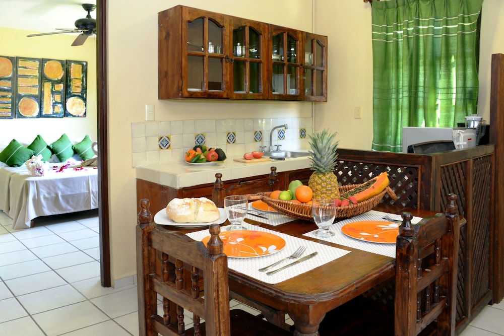 Posada Mariposa Boutique Hotel 57/71