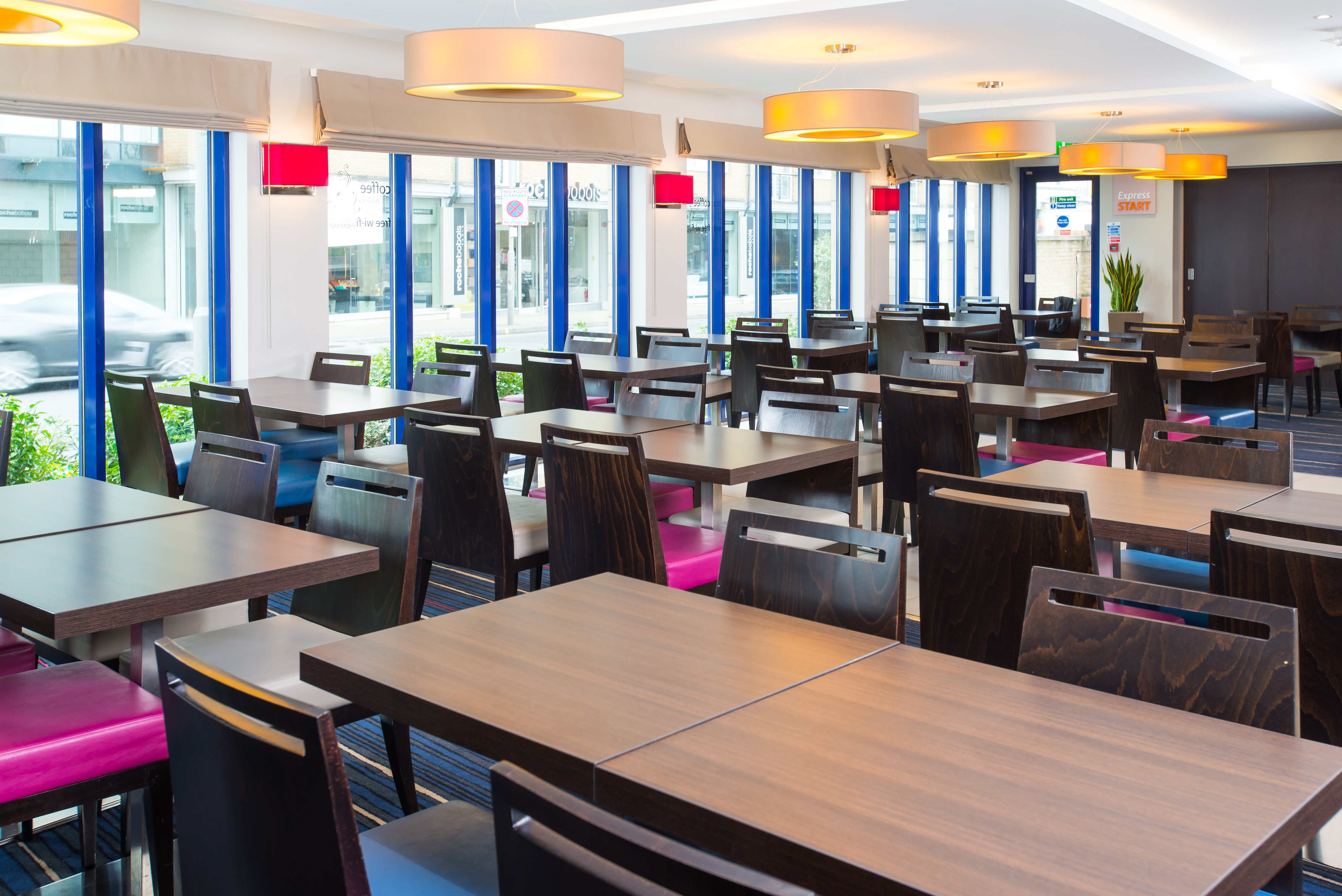 Holiday Inn Express London Wandsworth 10/32