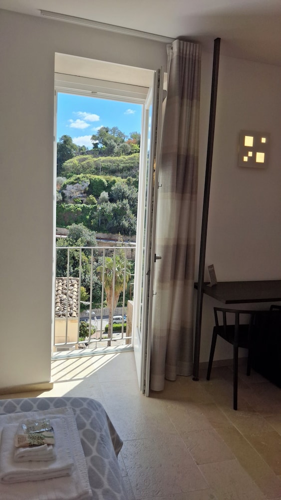 Ibla Rooms 20/49