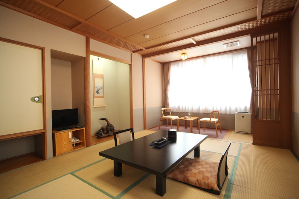 Kashoutei Hanaya 48/73